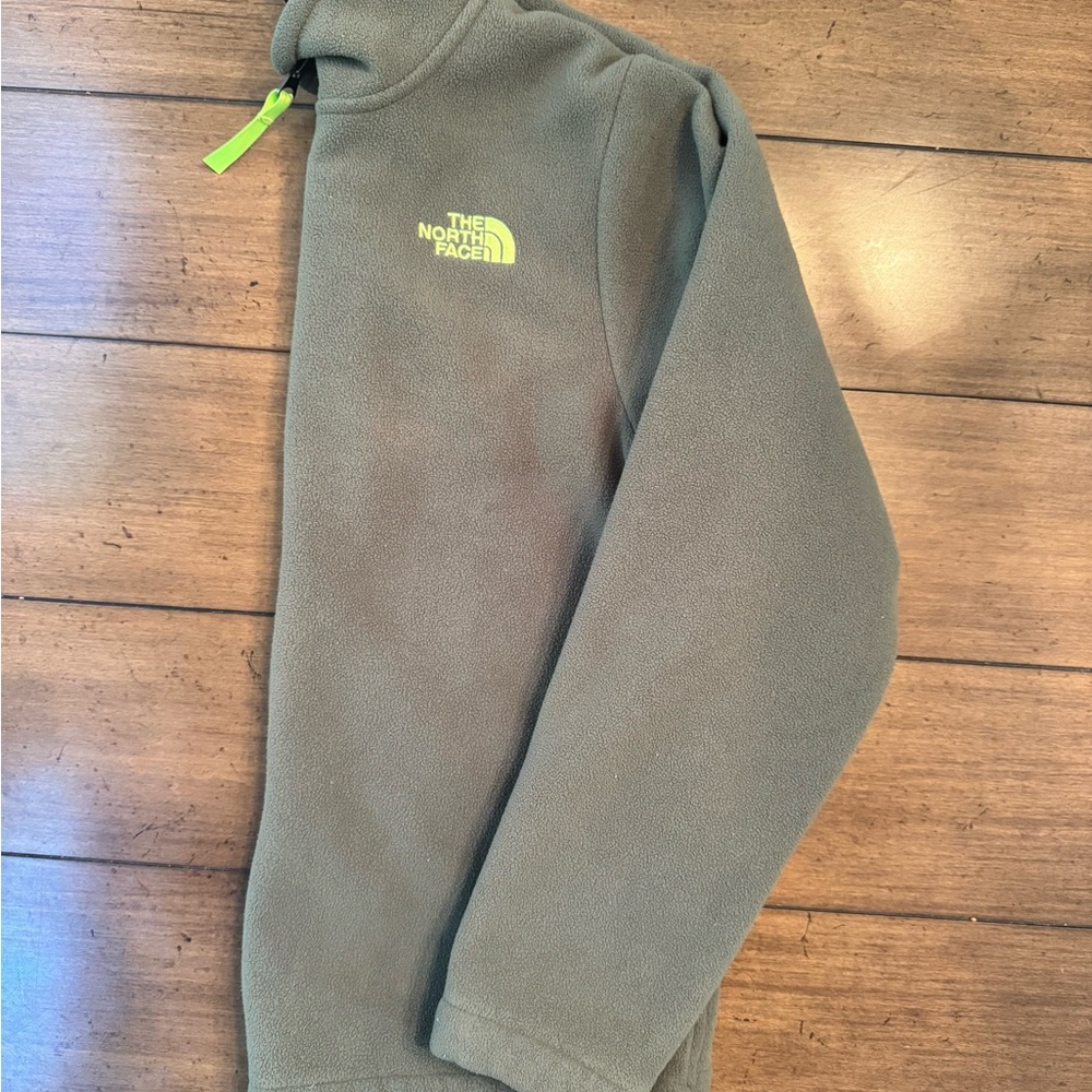 The North Face Boys Green Zip-Up Fleece Jacket, size M